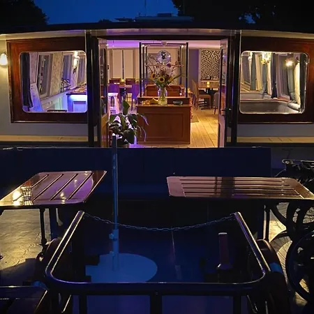 Unique Hotelboat Botel Lena Maria Amsterdam Exterior photo